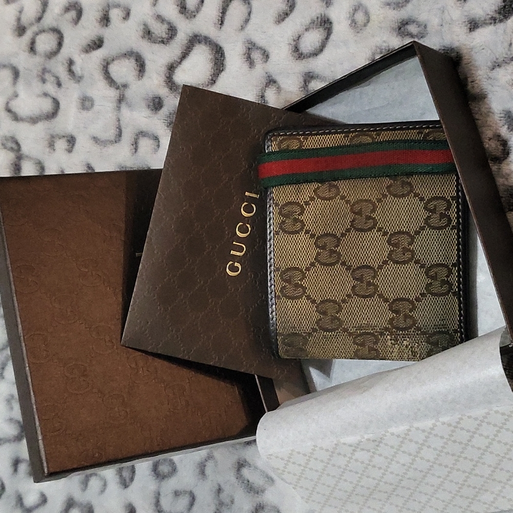 Mens Vintage Gucci Authentic Wallet